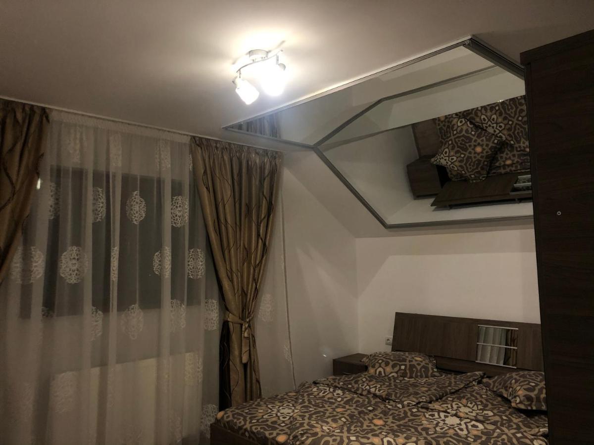 Hotel New House Curtea de Argeş Zewnętrze zdjęcie