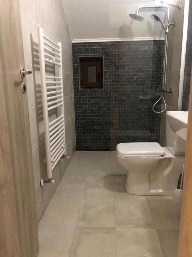 Hotel New House Curtea de Argeş Zewnętrze zdjęcie